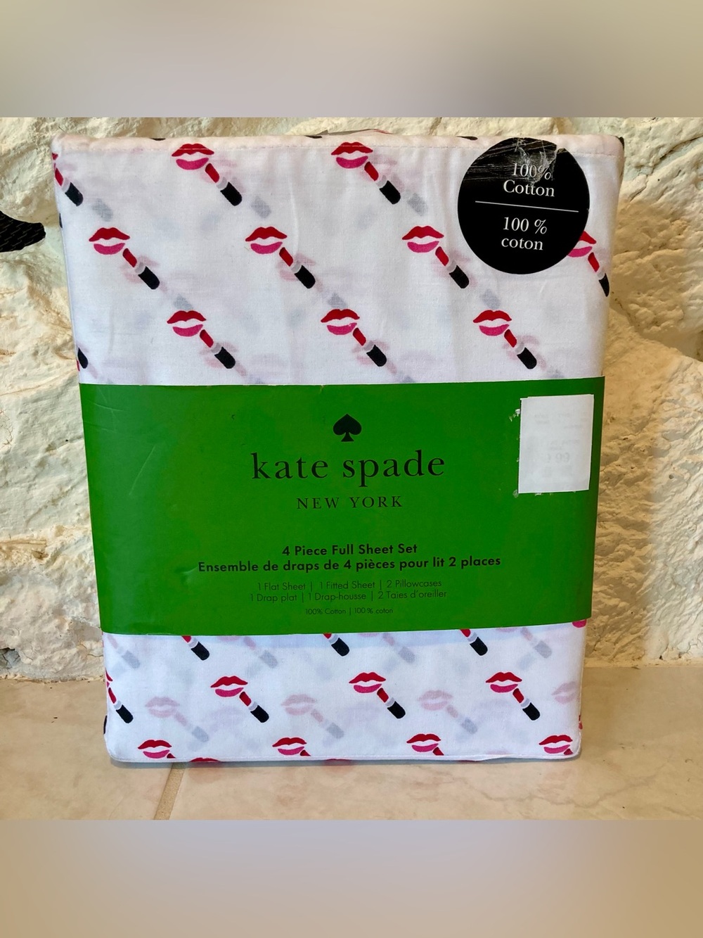 NWT kate spade New York White Sheet Set with Red Lips and Black Lipstick Print